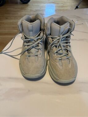 Yeezy Desert Boots